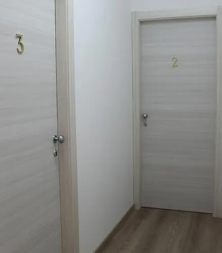 Alojamento de Acomodação e Pequeno-almoço Amato 4*