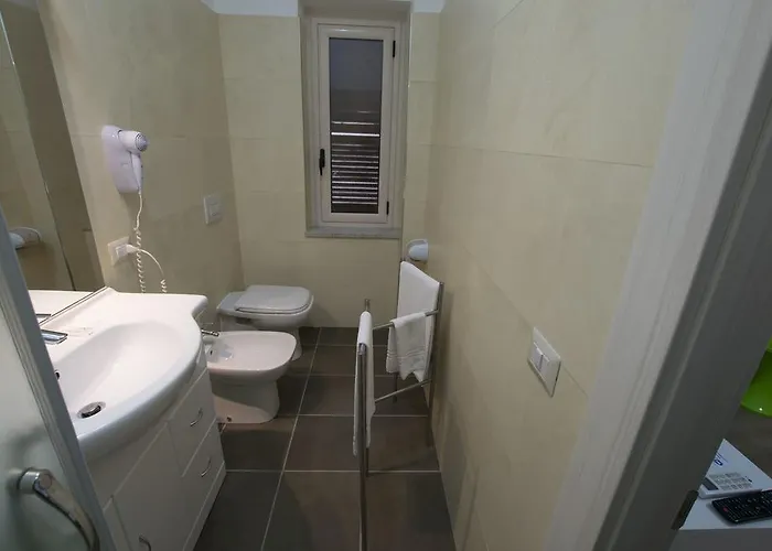 Amato 住宿加早餐酒店 科里利亚诺·卡拉布罗